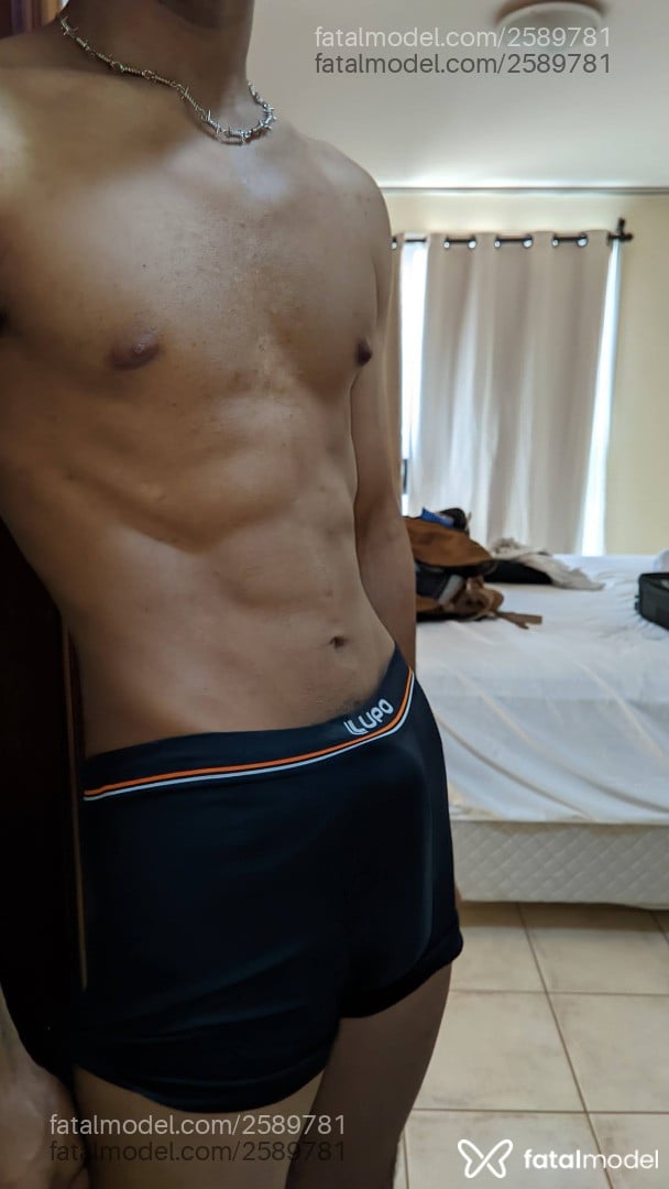 Acompanhante homem morena (o) de olhos pretos em Indaiatuba Acompanhante homem morena (o) de olhos pretos em Indaiatuba - Martingxx
