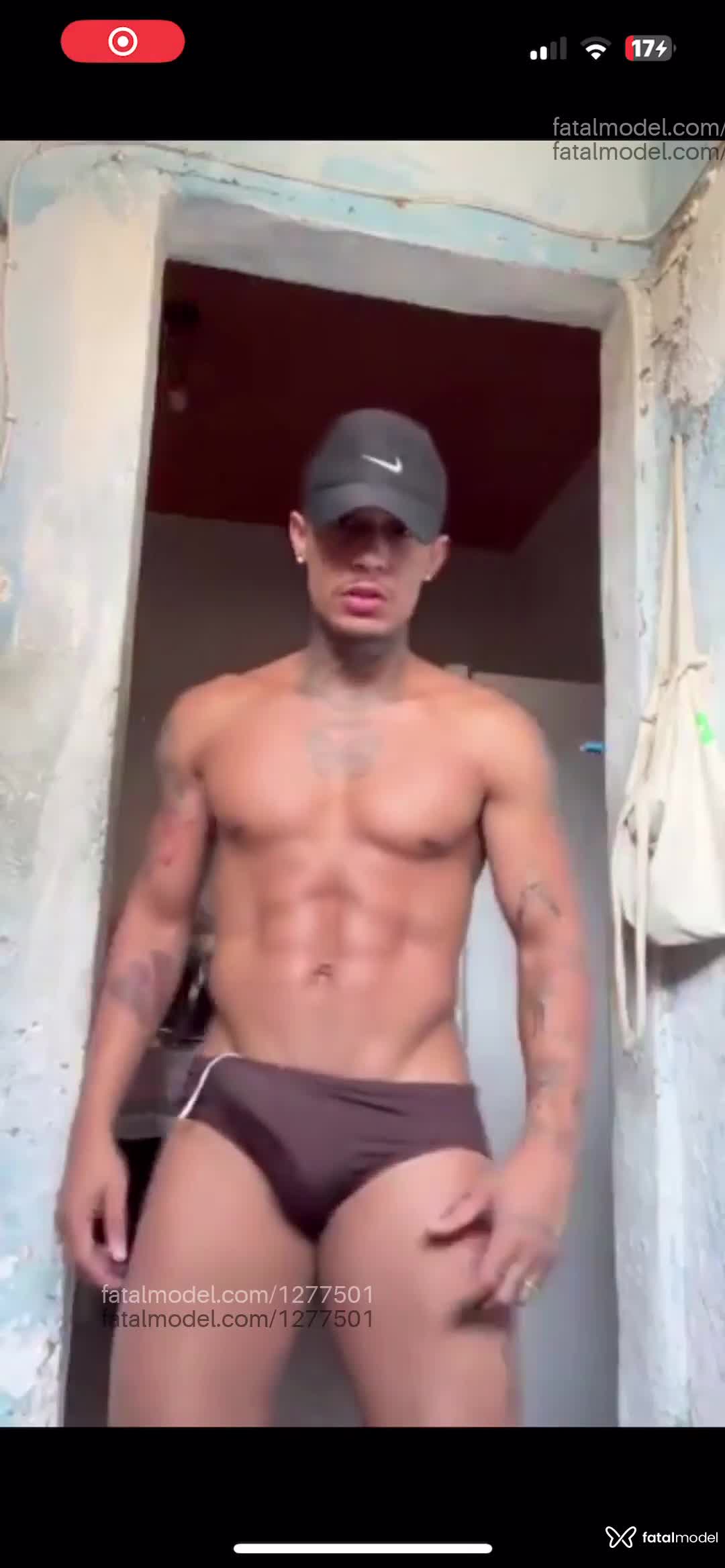 Acompanhante homem com cabelo castanho de olhos castanhos em Rio de Janeiro - Bruninho