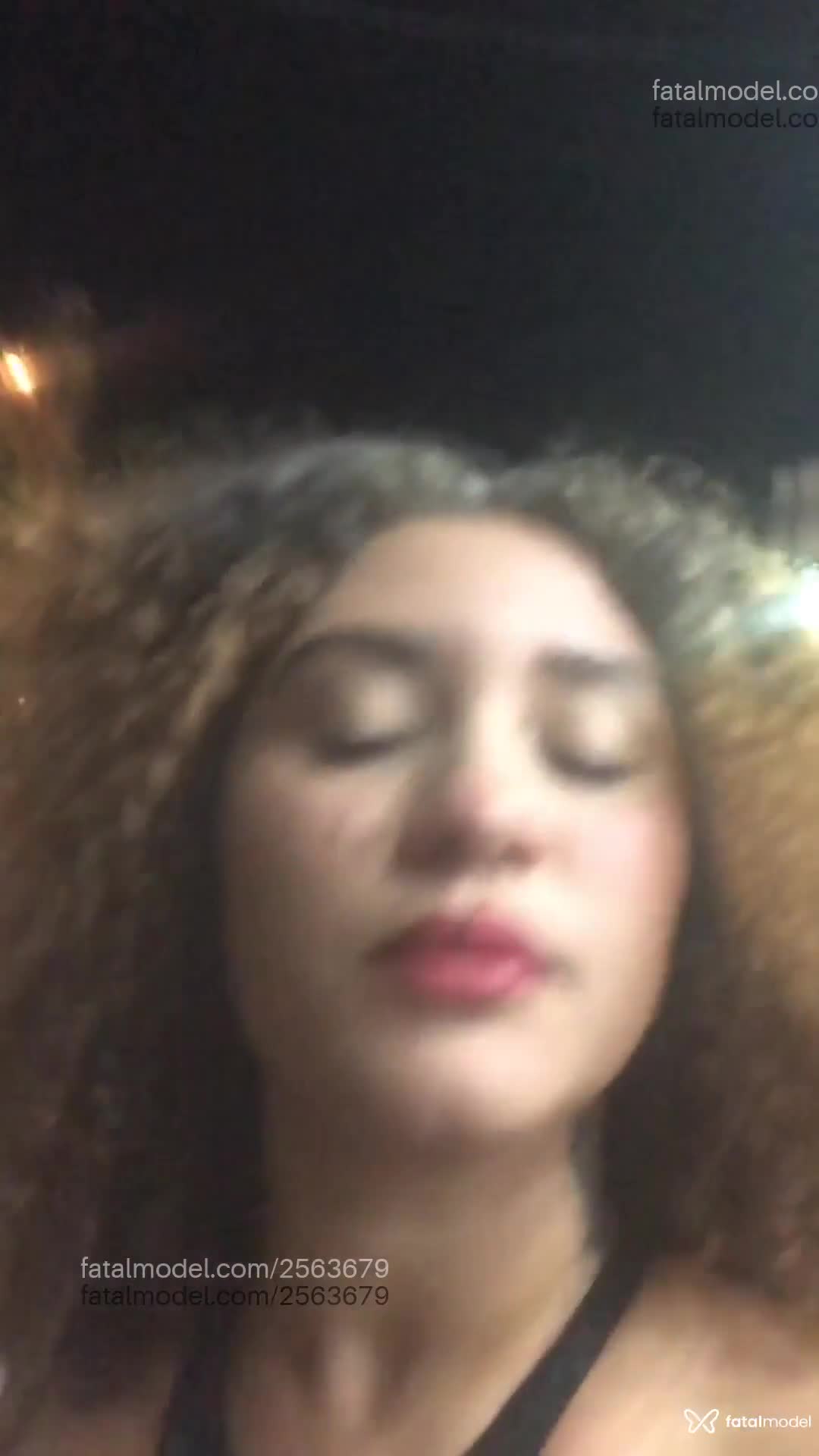 Acompanhante mulher ruiva (o) de olhos mel em Salvador - Carol