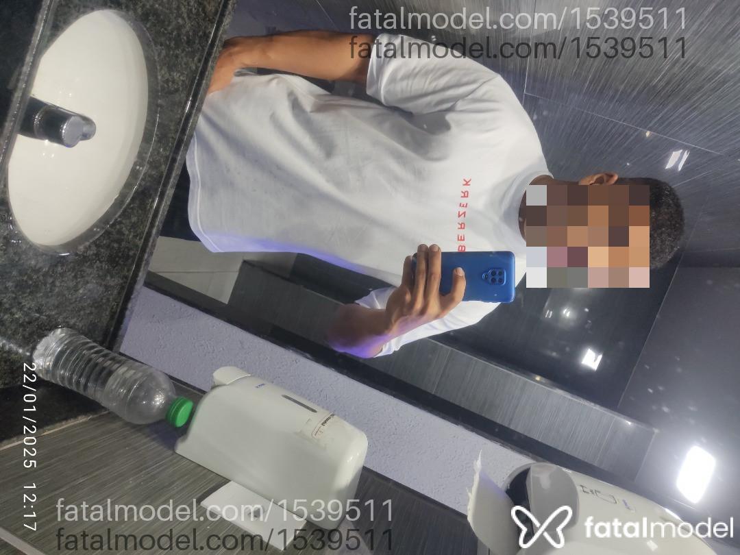 Acompanhante homem com cabelo castanho de olhos pretos em João Pessoa - Lord Jampa