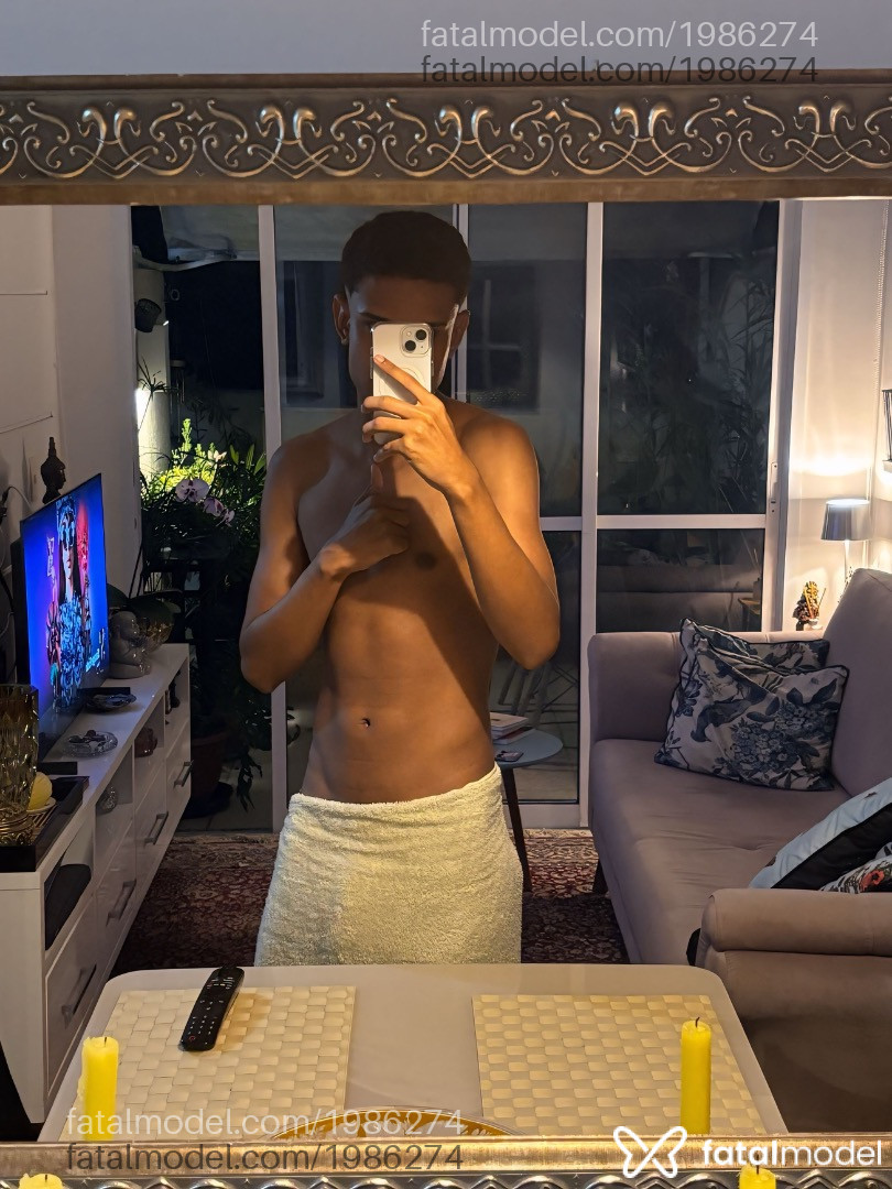 Acompanhante homem morena (o) de olhos pretos em Rio de Janeiro - Léo mendes