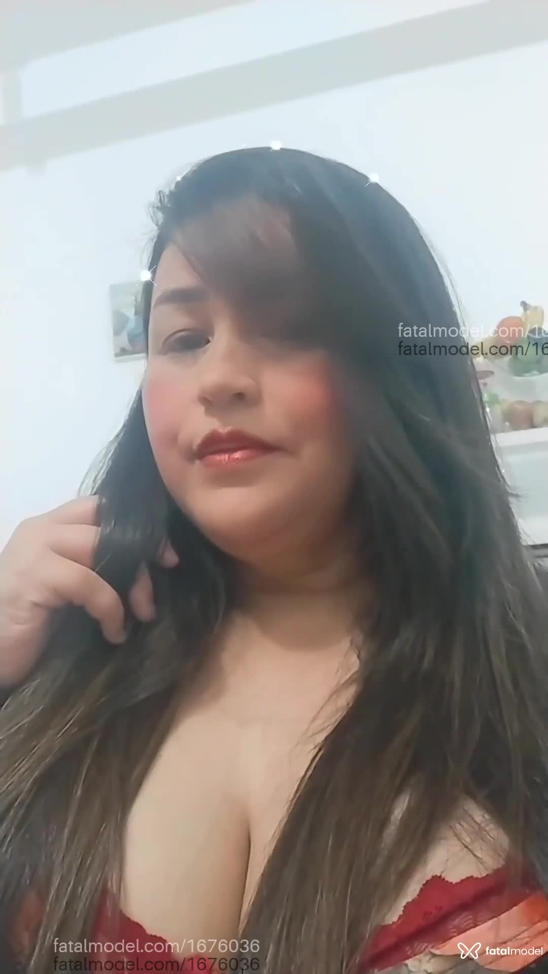 Acompanhante mulher com cabelo castanho de olhos mel em São Paulo - Bella Ana