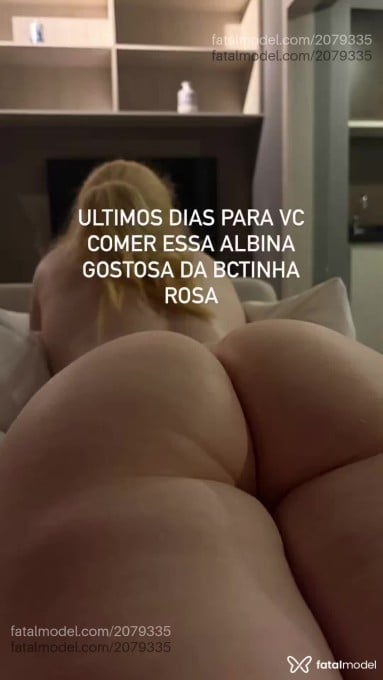 Acompanhante mulher loira (o) de olhos azuis - Lais