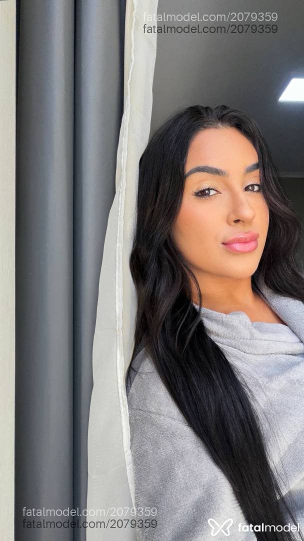 Acompanhante mulher morena (o) de olhos castanhos - Nathalya