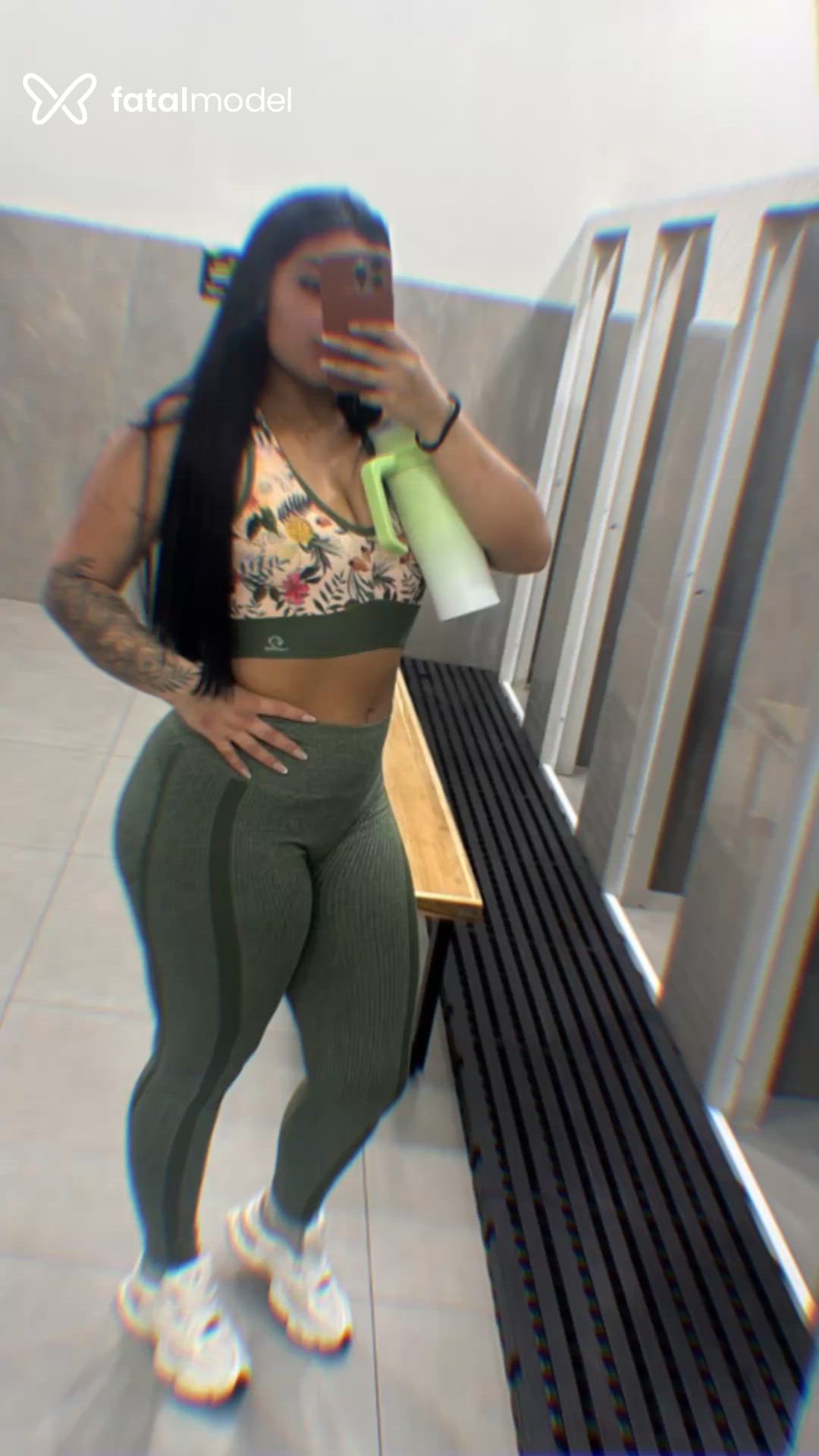Acompanhante mulher morena (o) de olhos castanhos - Nathalya