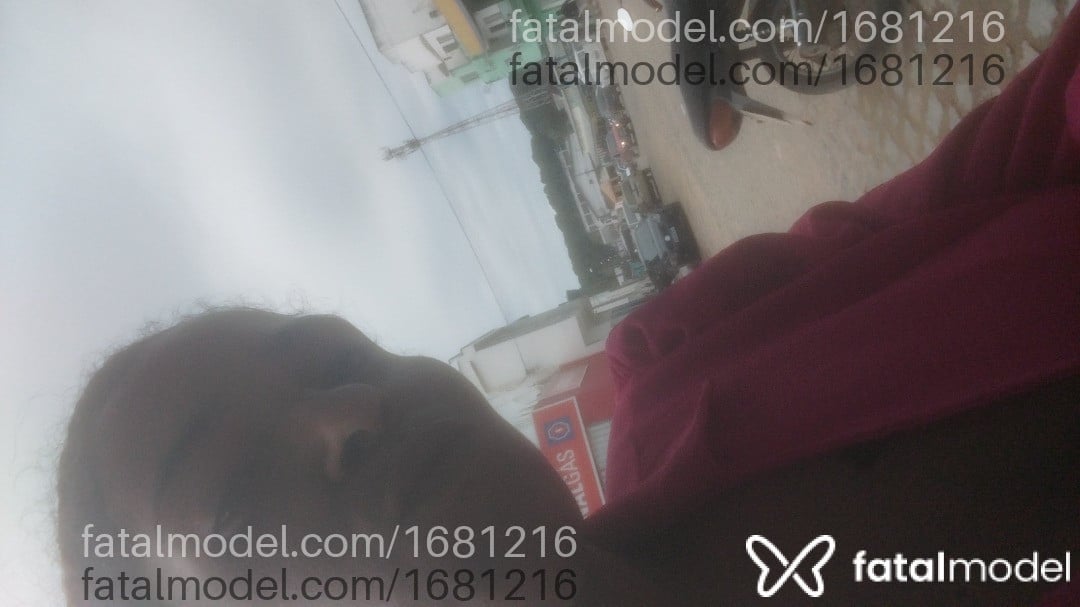 Acompanhante mulher morena (o) de olhos castanhos em Ibicaraí - Vemkitem