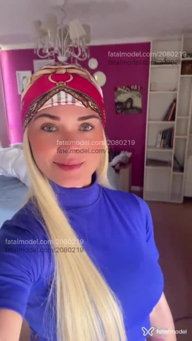 Acompanhante mulher loira (o) de olhos azuis em Florianópolis - Dani Alves