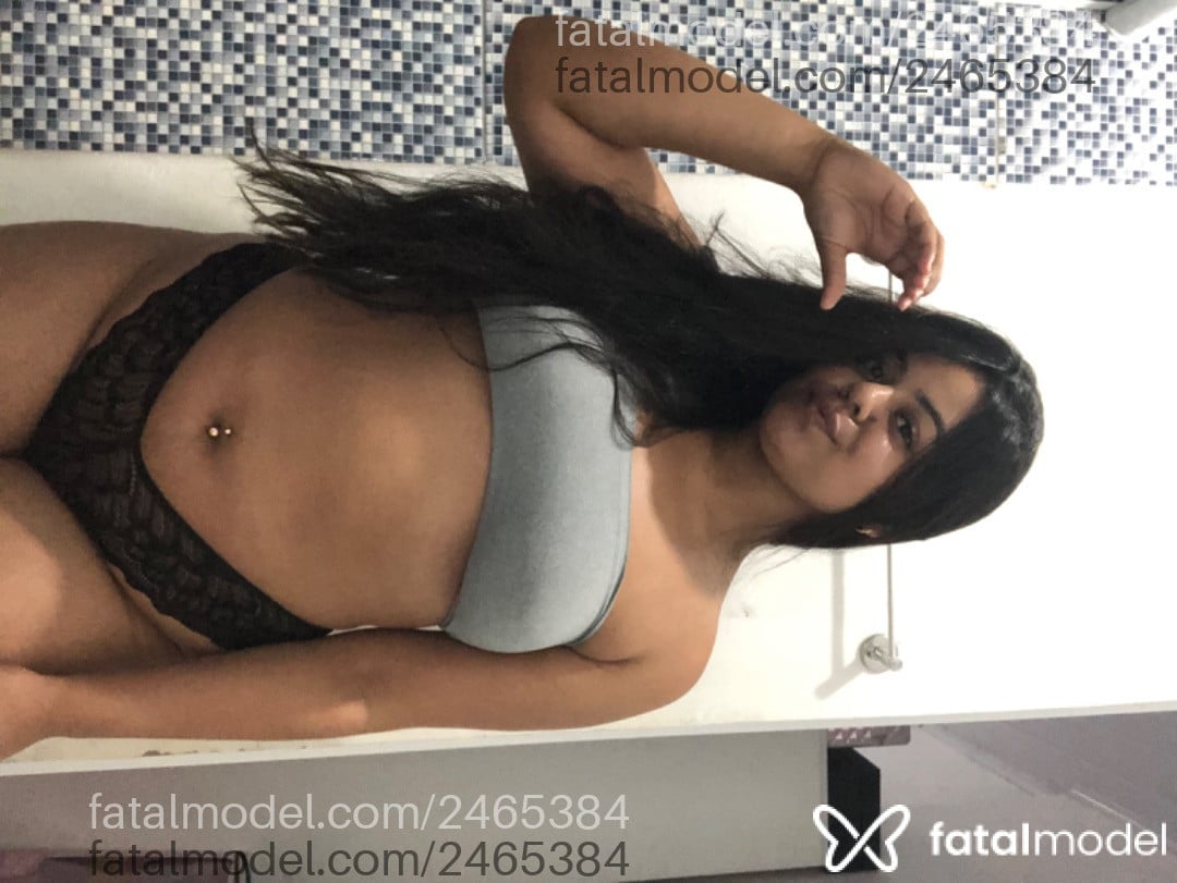 Acompanhante mulher morena (o) de olhos pretos em Camaçari - Nynna Garcia