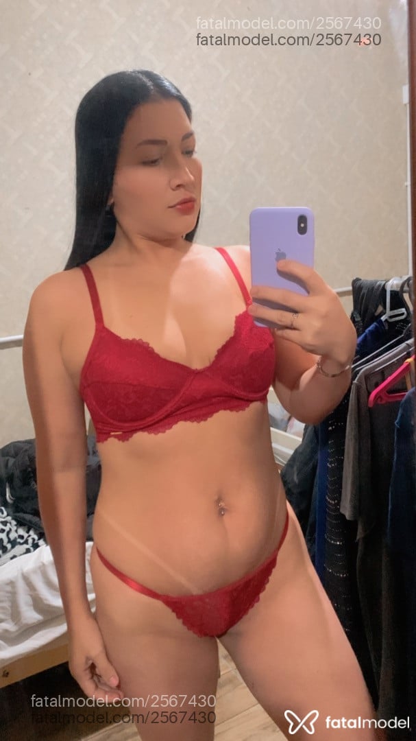 Acompanhante mulher morena (o) de olhos castanhos em Manaus - Esteela