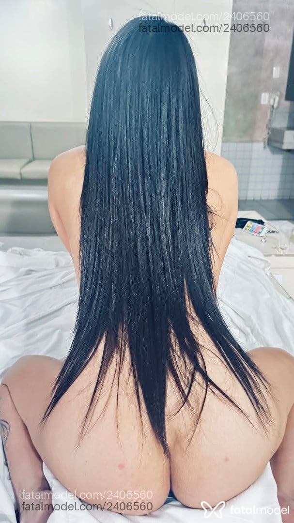 Acompanhante mulher com cabelo castanho de olhos castanhos em Goiânia - Stella
