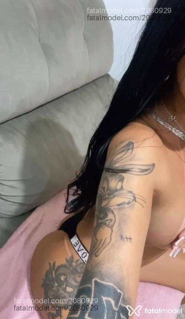 Acompanhante mulher morena (o) de olhos castanhos - Bianca Bettecon Acompanhante mulher morena (o) de olhos castanhos - Bianca Bettecon