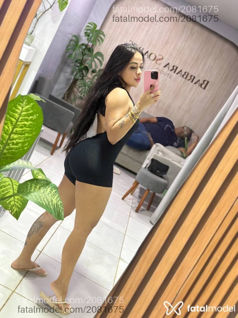 Acompanhante mulher morena (o) de olhos castanhos - Juliana Ferraz Acompanhante mulher morena (o) de olhos castanhos - Juliana Ferraz