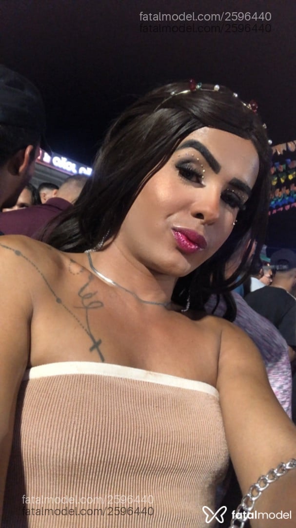 Acompanhante mulher trans morena (o) de olhos castanhos em Caruaru - Kiara Valenttina