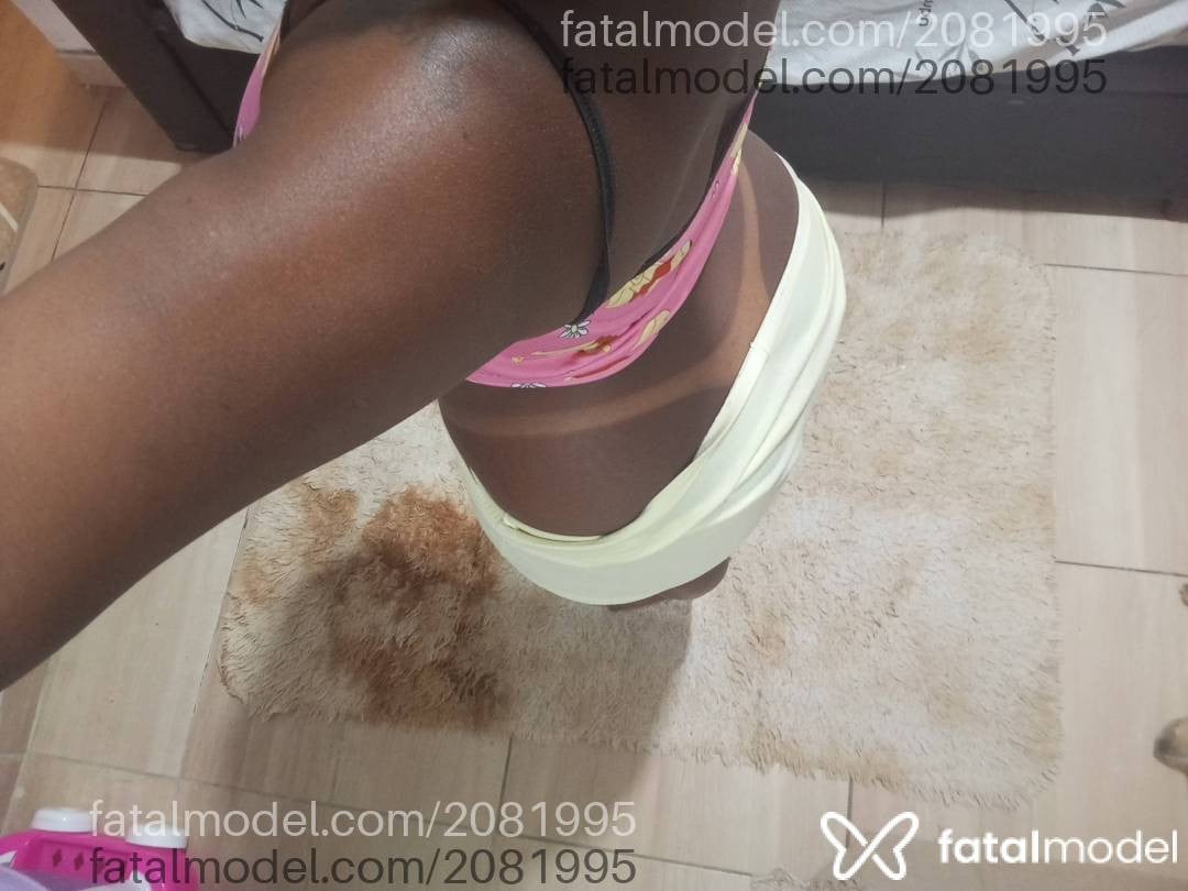 Acompanhante mulher morena (o) de olhos mel em Virtual - Maya