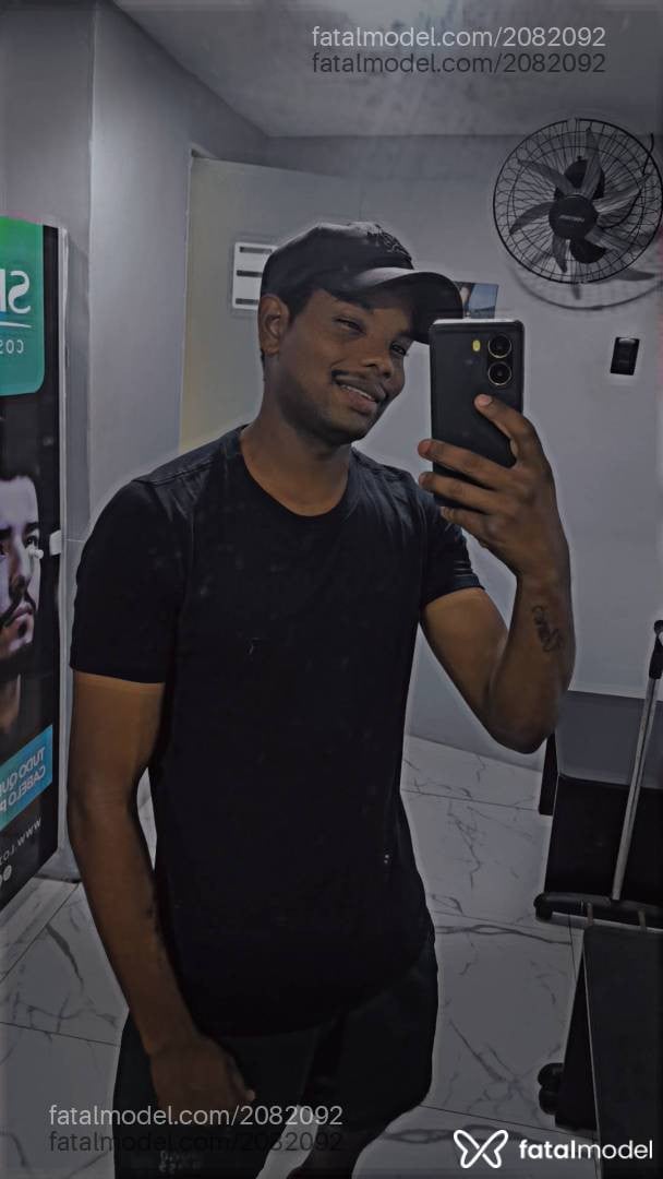 Acompanhante homem morena (o) de olhos castanhos - Jn Oliveira