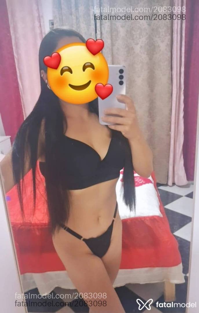 Acompanhante mulher morena (o) de olhos castanhos - Pamela