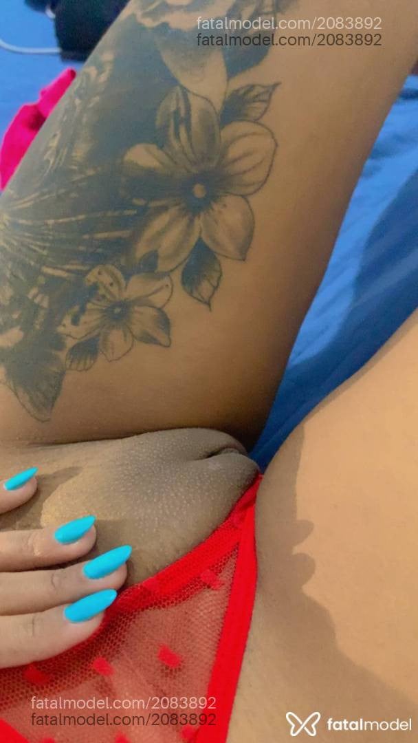 Acompanhante mulher morena (o) de olhos pretos em Araguaína - Mikaela