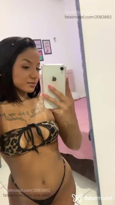 Acompanhante mulher morena (o) de olhos pretos em Canaã dos Carajás - Mikaela