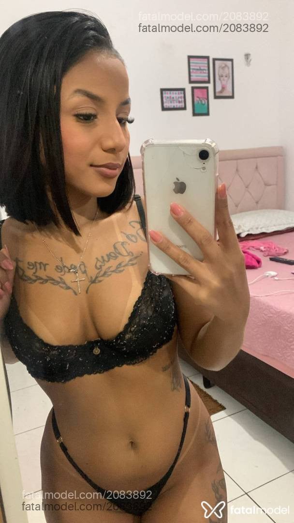 Acompanhante mulher morena (o) de olhos pretos em Canaã dos Carajás - Mikaela