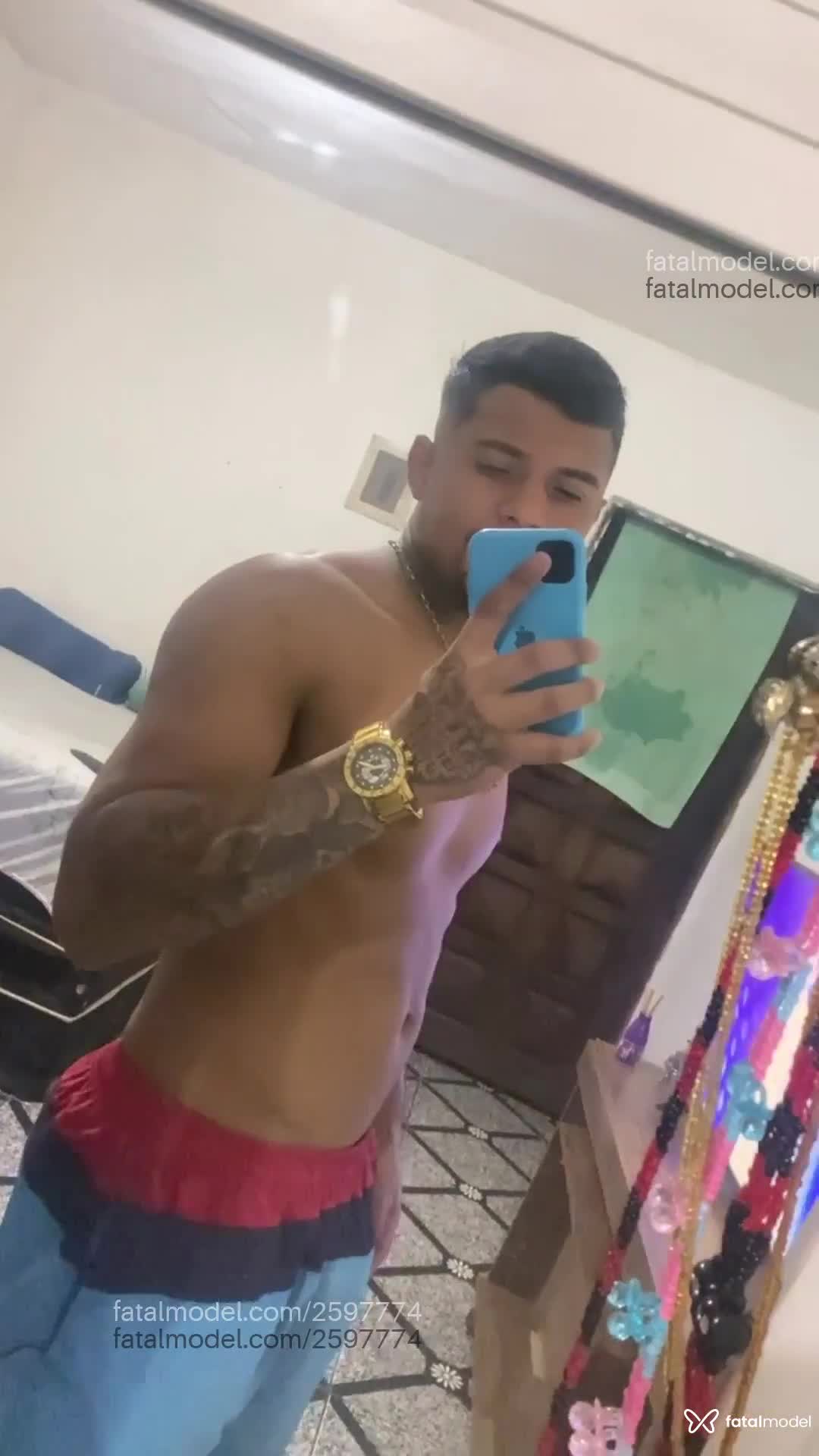 Acompanhante homem morena (o) de olhos castanhos em São Paulo - Bruno Tavares