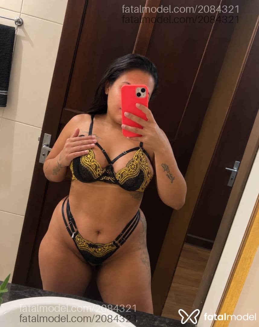 Acompanhante mulher morena (o) de olhos mel - Anna Liz