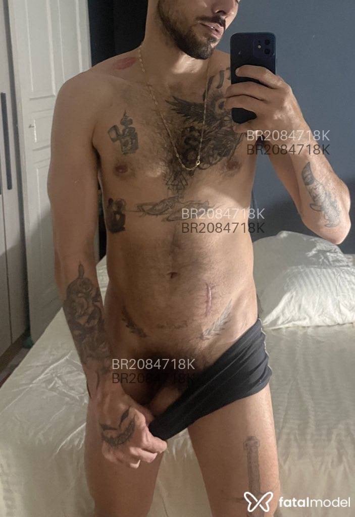 Acompanhante homem morena (o) de olhos mel em Rio de Janeiro Acompanhante homem morena (o) de olhos mel em Rio de Janeiro - Joseph
