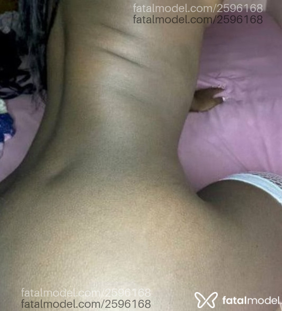 Acompanhante mulher com cabelo castanho de olhos castanhos em Virtual - Mayara