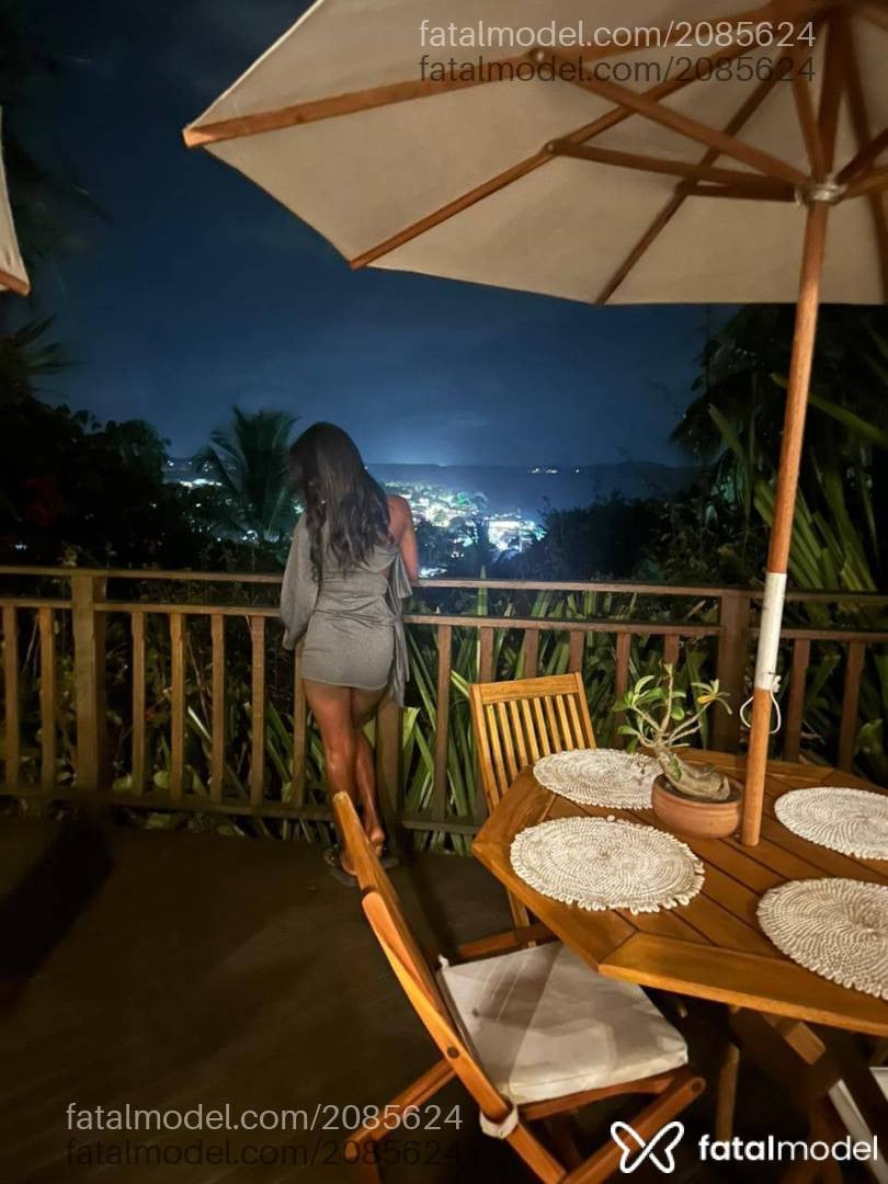 Acompanhante mulher morena (o) de olhos castanhos em Tibau do Sul - Julia Soares