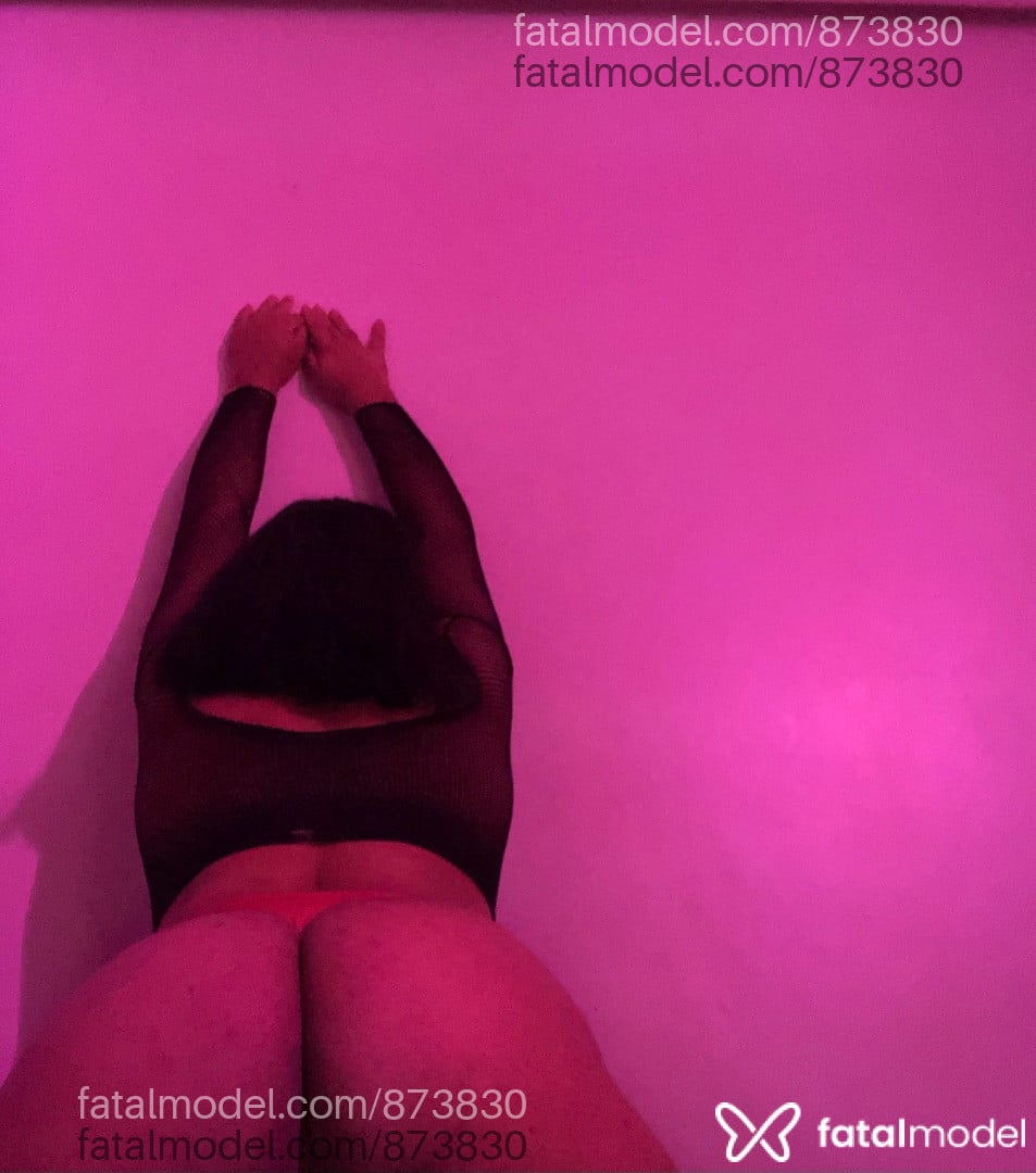 Acompanhante travesti com cabelo castanho de olhos mel em Itaituba Acompanhante travesti com cabelo castanho de olhos mel em Itaituba - Yara
