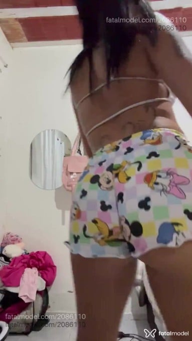 Acompanhante mulher com cabelo castanho de olhos pretos em Sete Lagoas Acompanhante mulher com cabelo castanho de olhos pretos em Sete Lagoas - Ketkett