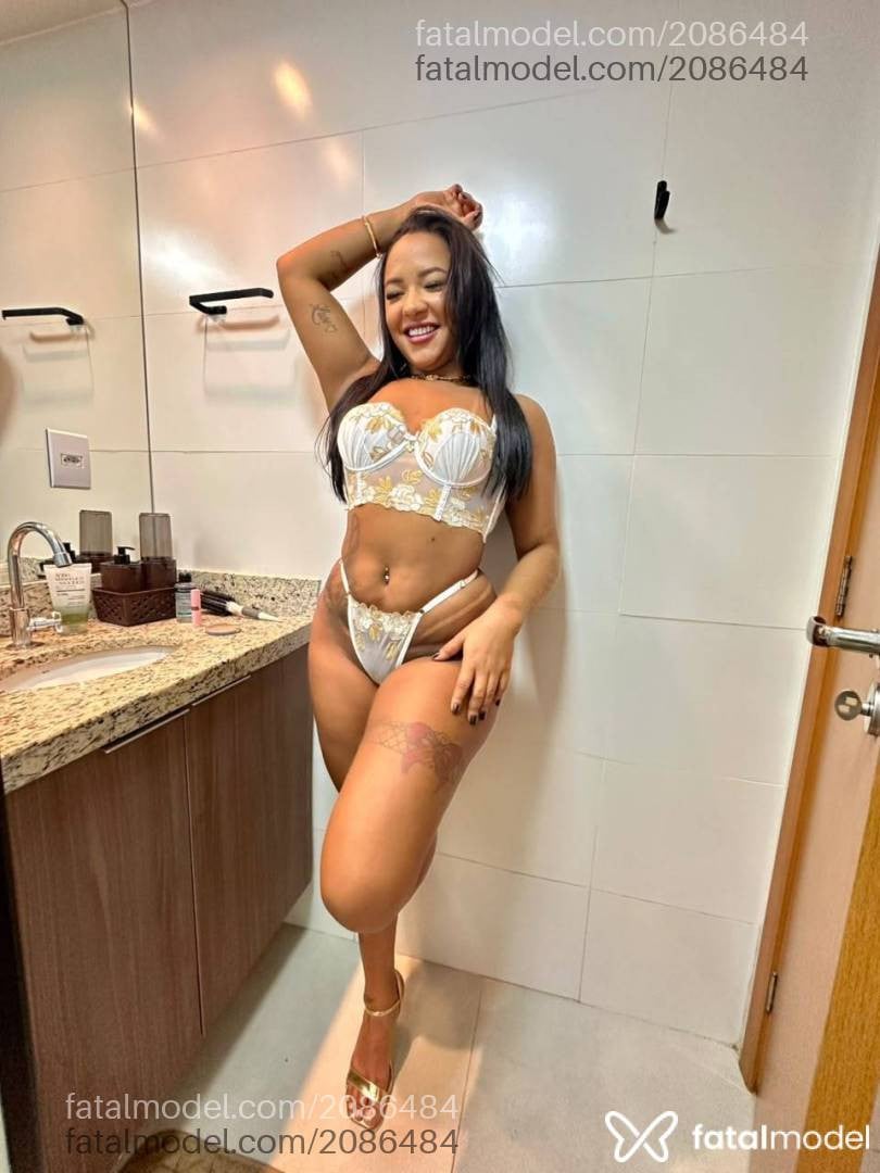 Acompanhante mulher morena (o) de olhos castanhos em Juiz de Fora - Alice Montenegro