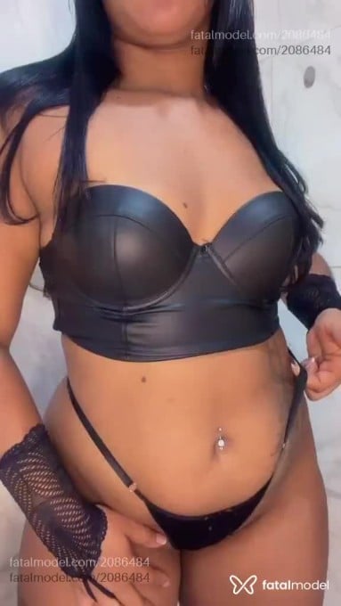 Acompanhante mulher morena (o) de olhos castanhos em Sertãozinho - Stefane