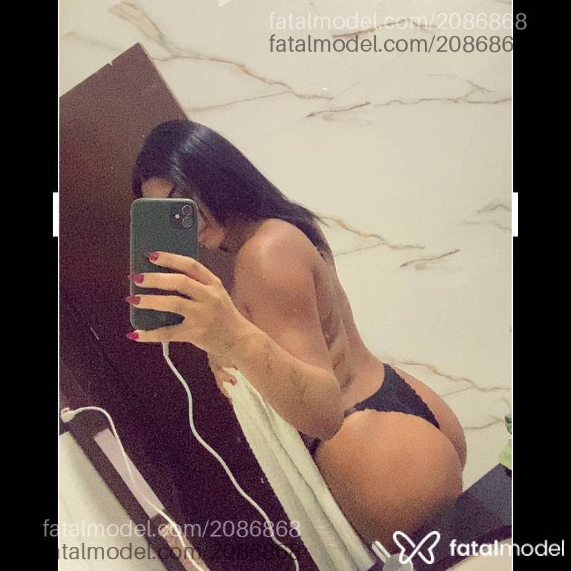 Acompanhante mulher morena (o) de olhos castanhos - Emilly