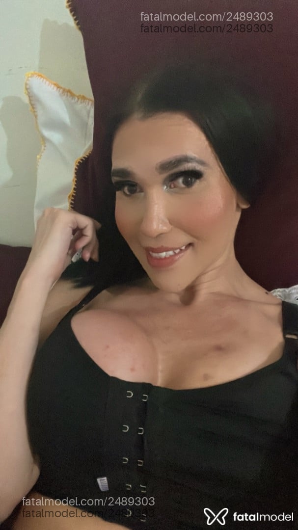 Acompanhante mulher trans morena (o) de olhos castanhos em Campina Grande - Julia