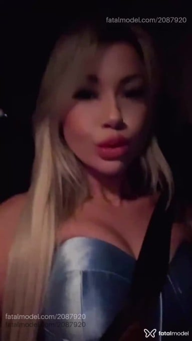 Acompanhante mulher loira (o) de olhos mel em Jataí Acompanhante mulher loira (o) de olhos mel em Jataí - Angel Antonelli