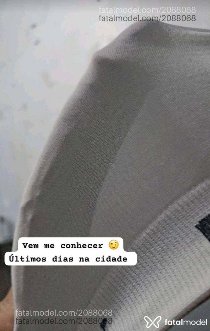 Acompanhante homem morena (o) de olhos castanhos em Joinville - Ricardo Silva