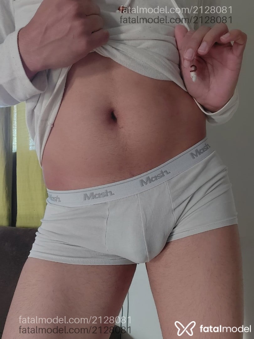 Acompanhante homem morena (o) de olhos pretos em Ivaiporã Acompanhante homem morena (o) de olhos pretos em Ivaiporã - Jhony Ivp