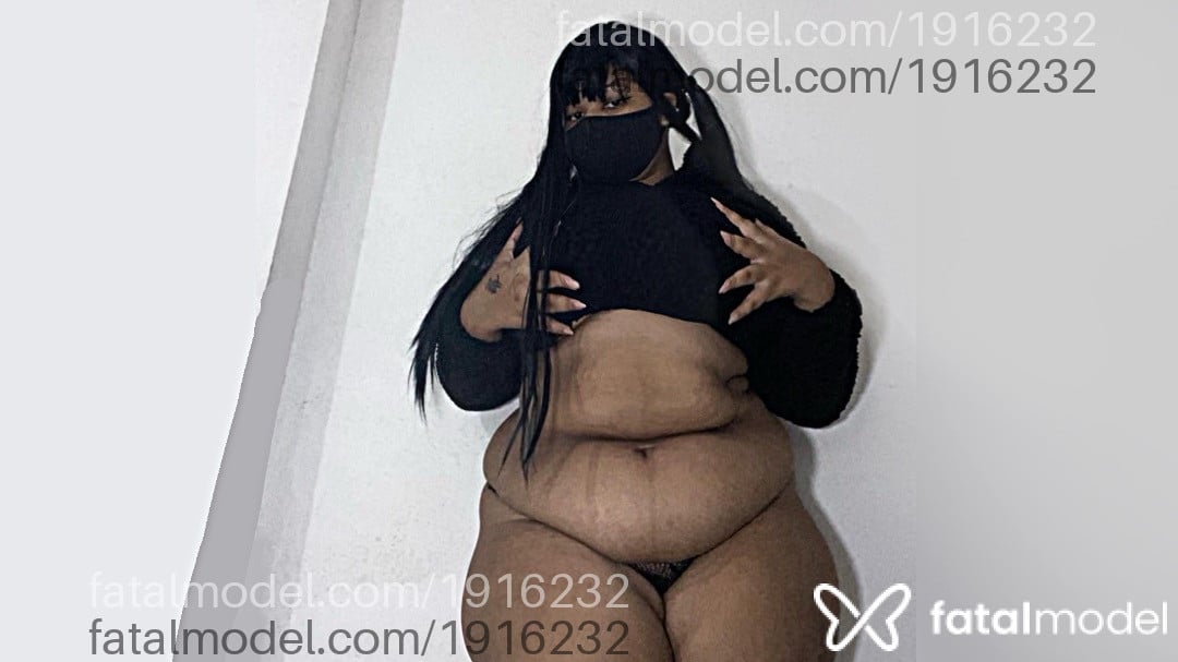 Acompanhante mulher morena (o) de olhos castanhos em Macaé - Keicy