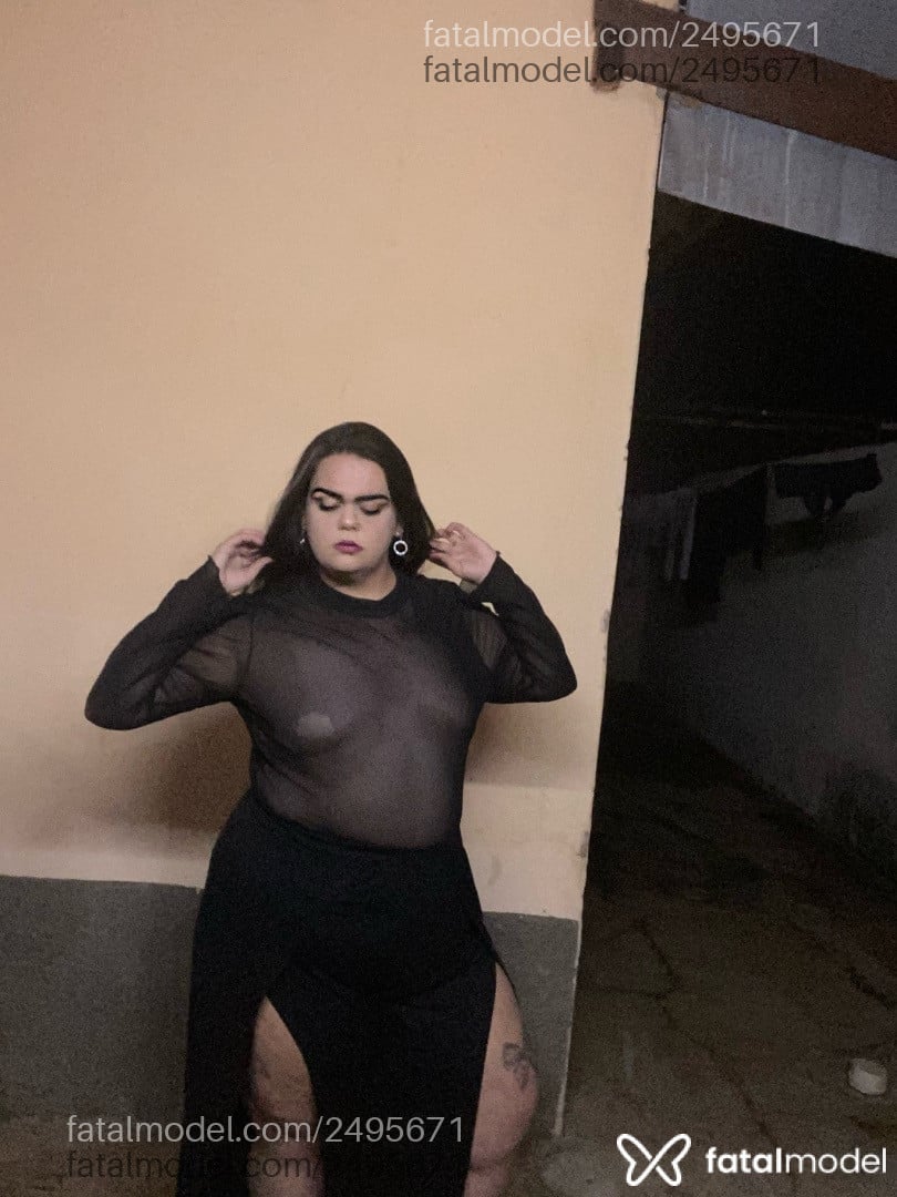 Acompanhante mulher trans morena (o) de olhos castanhos em Bebedouro Acompanhante mulher trans morena (o) de olhos castanhos em Bebedouro - Larissa Silva