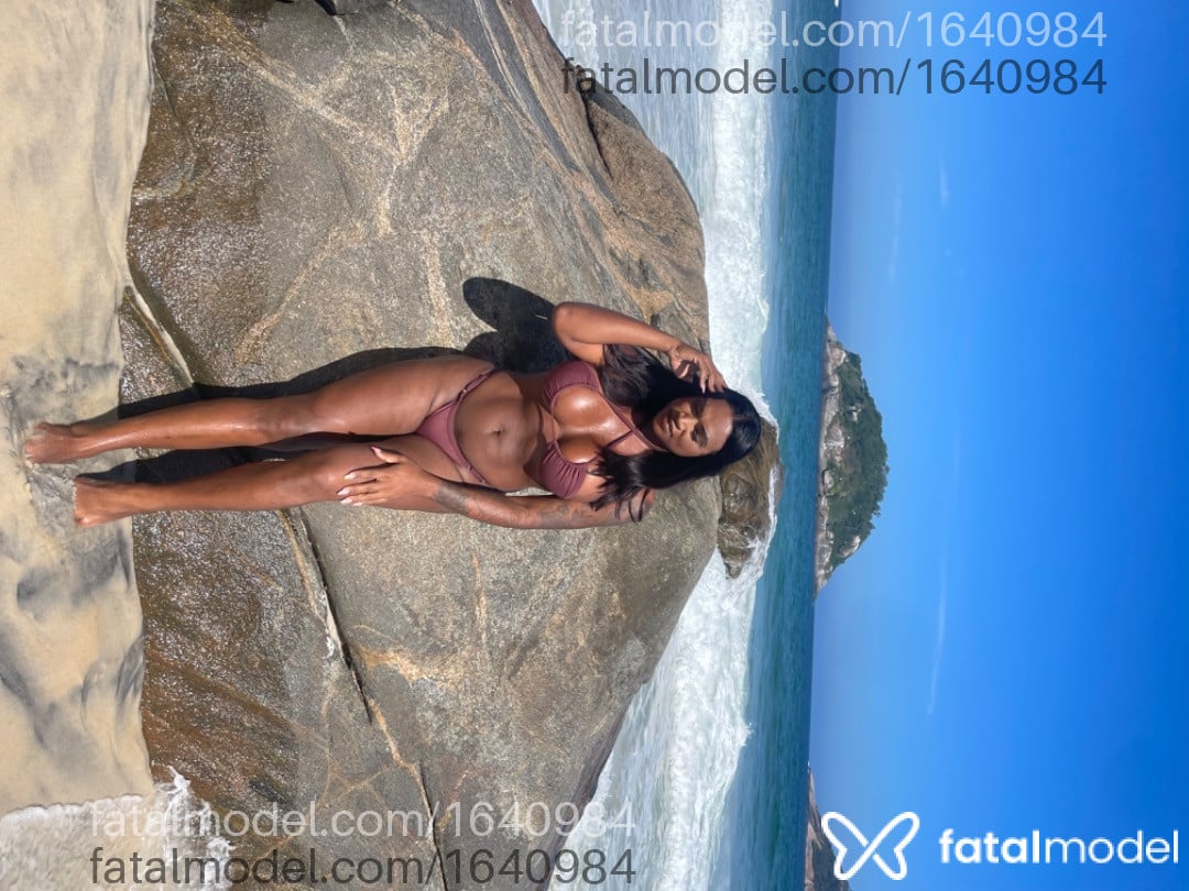 Acompanhante travesti morena (o) de olhos castanhos em Teresina Acompanhante travesti morena (o) de olhos castanhos em Teresina - Thalessa araujo