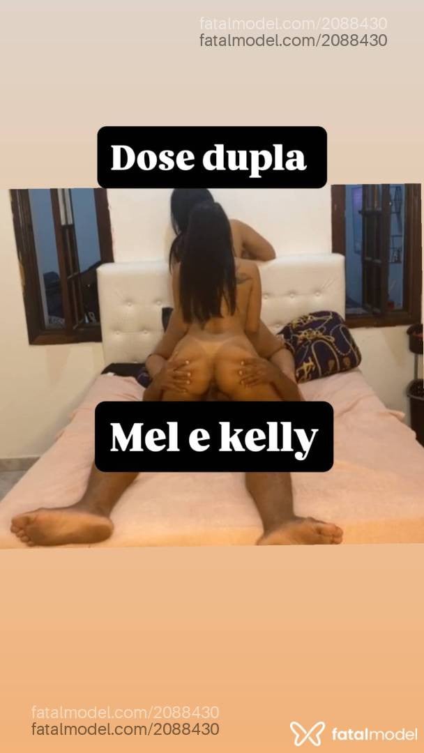 Acompanhante mulher morena (o) de olhos pretos - Melll Acompanhante mulher morena (o) de olhos pretos - Melll