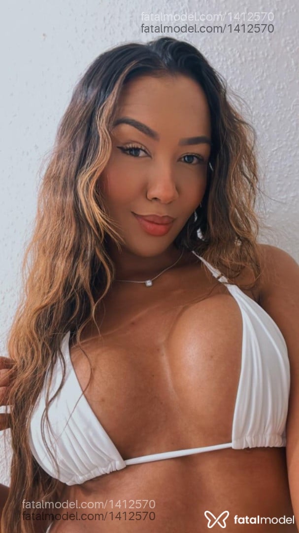 Acompanhante mulher morena (o) de olhos pretos em São Paulo - Hellen