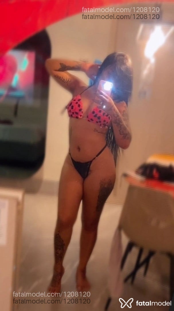 Acompanhante mulher morena (o) de olhos castanhos em Ribeirão das Neves - Bruna