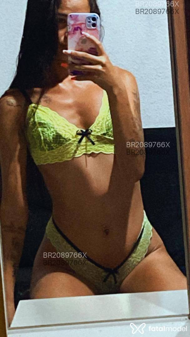 Acompanhante mulher morena (o) de olhos castanhos em Virtual - Angell