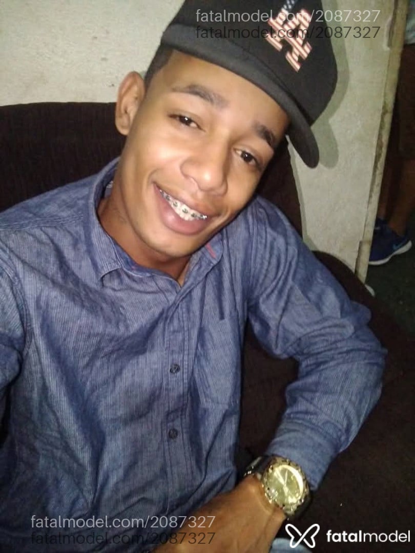 Acompanhante homem morena (o) de olhos pretos em Belo Horizonte - Daniel