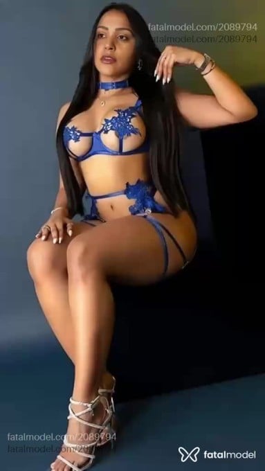 Acompanhante mulher morena (o) de olhos castanhos em Belo Horizonte Acompanhante mulher morena (o) de olhos castanhos em Belo Horizonte - Mirella Santos