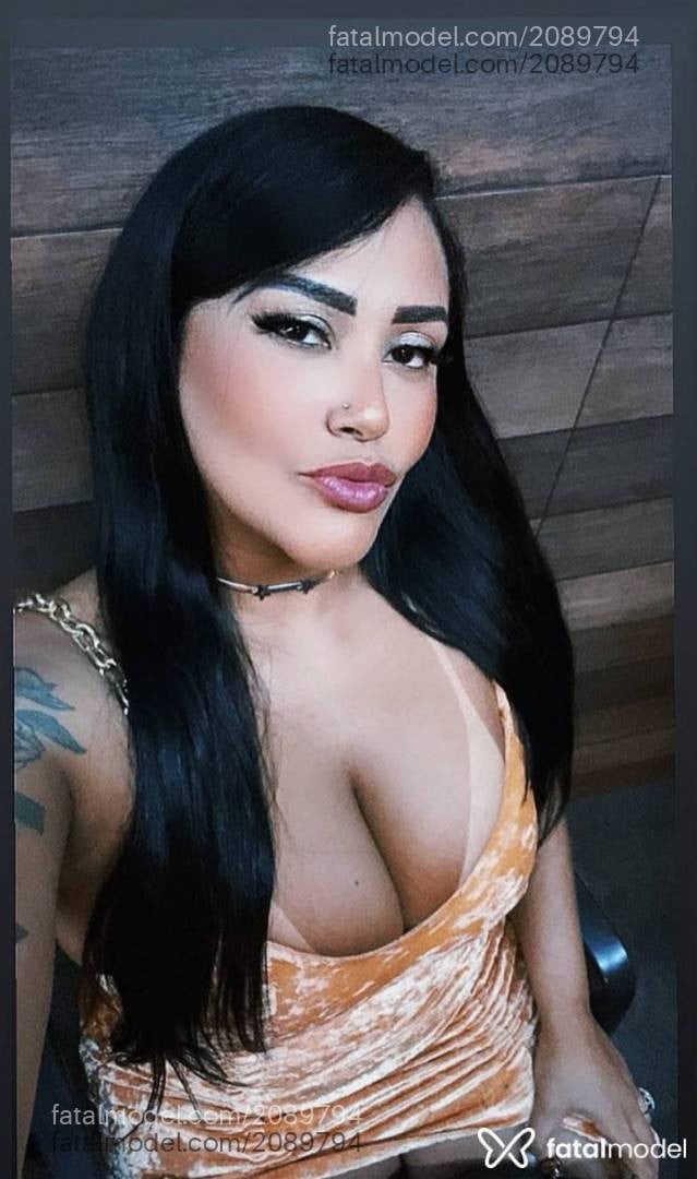 Acompanhante mulher morena (o) de olhos castanhos em Belo Horizonte - Agatha Freitas
