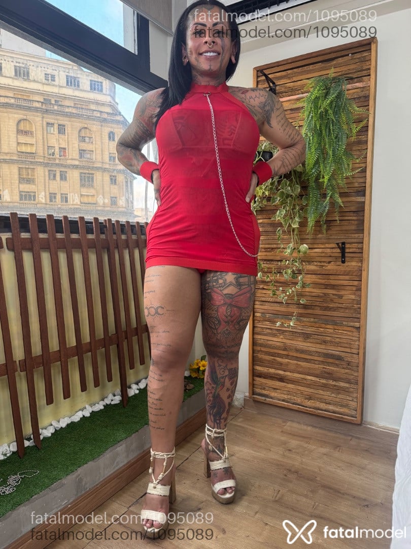 Acompanhante mulher trans morena (o) de olhos castanhos em São Paulo - Isabelly Ferreira