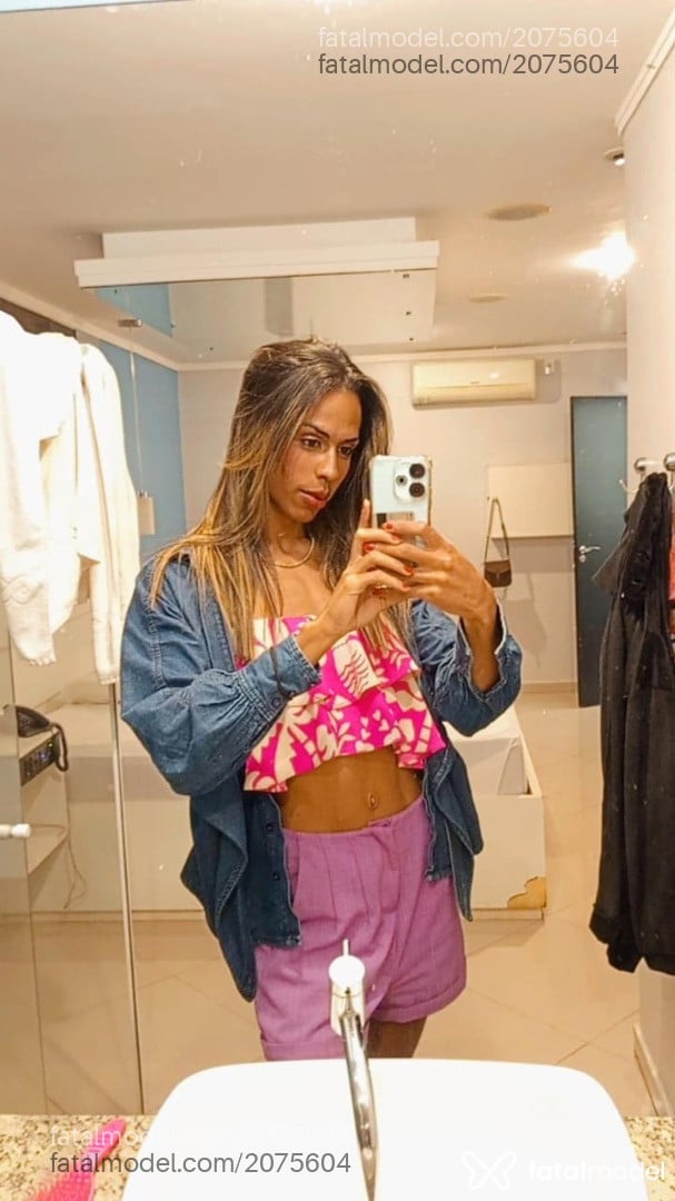 Acompanhante mulher trans loira (o) de olhos verdes em Araraquara - Amanda Reis