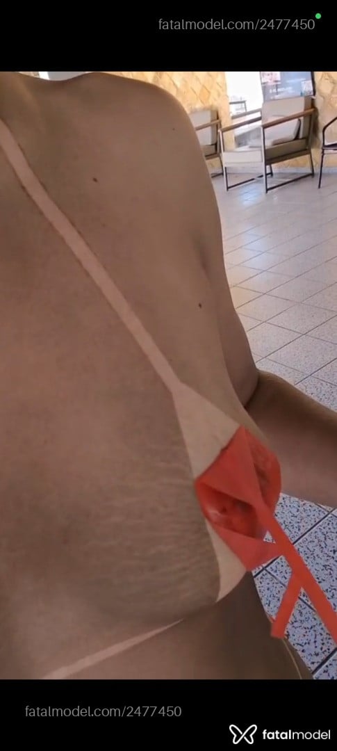 Acompanhante mulher loira (o) de olhos castanhos em Goiânia Acompanhante mulher loira (o) de olhos castanhos em Goiânia - Leonina